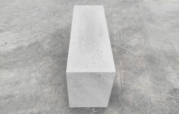  600-300-200 ash aerated concrete block